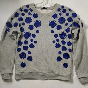 J Crew  blue 3D floral Emblelished Crew neckline Gray Sweatshirt Sz Xsma